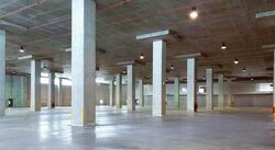 Gul Crescent (D22), Warehouse #570485551